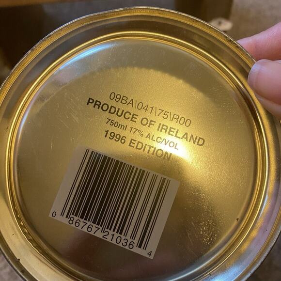 Vintage Baileys The Original Iris Cream Empty Tin 1996 Edition Produce Of Ire - Picture 3 of 7